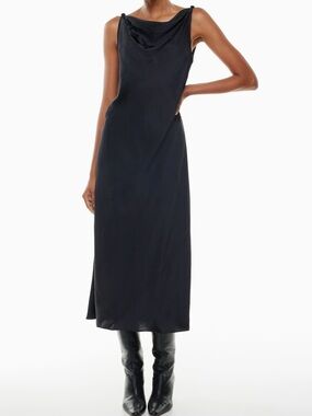 Aritzia Goddess Maxi Dress